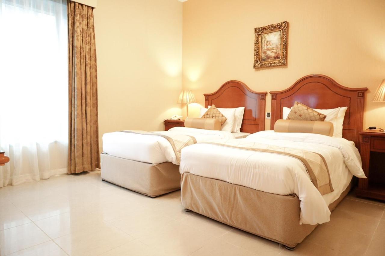 Royal Concorde Hotel & Suite Dubaï Extérieur photo
