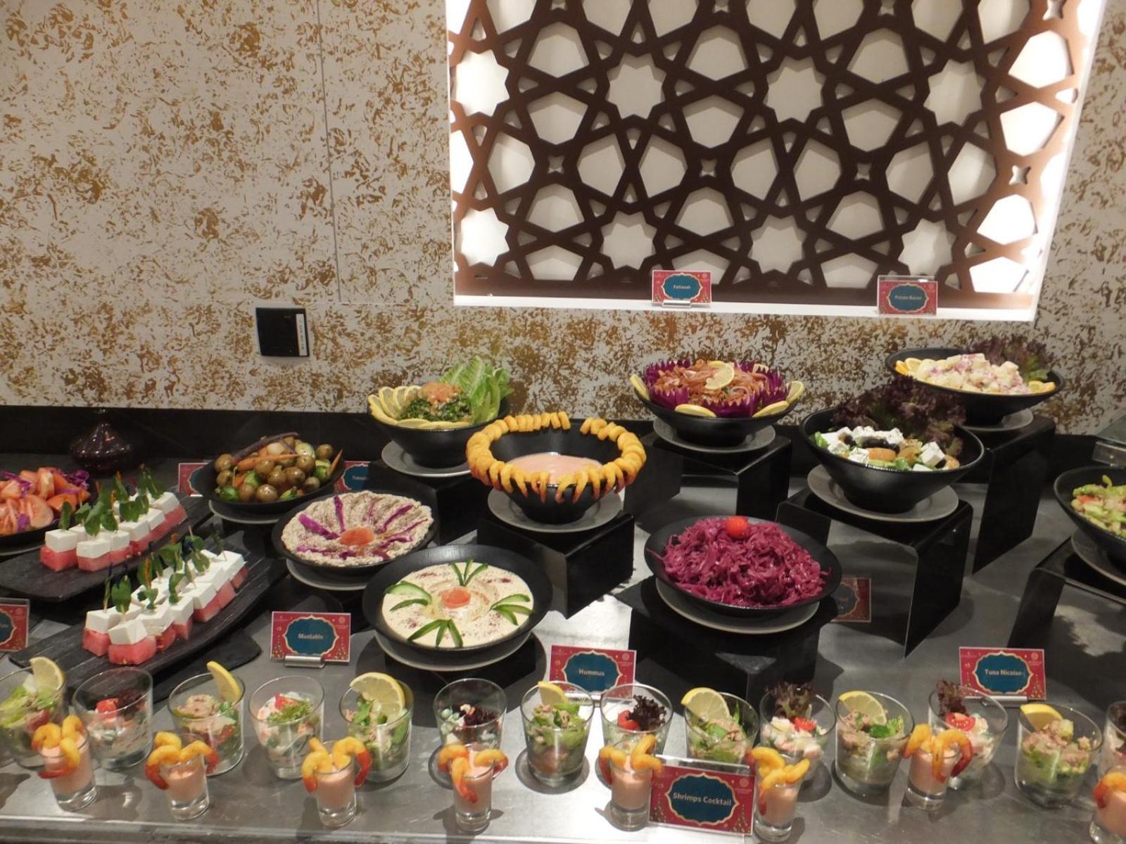 Royal Concorde Hotel & Suite Dubaï Extérieur photo