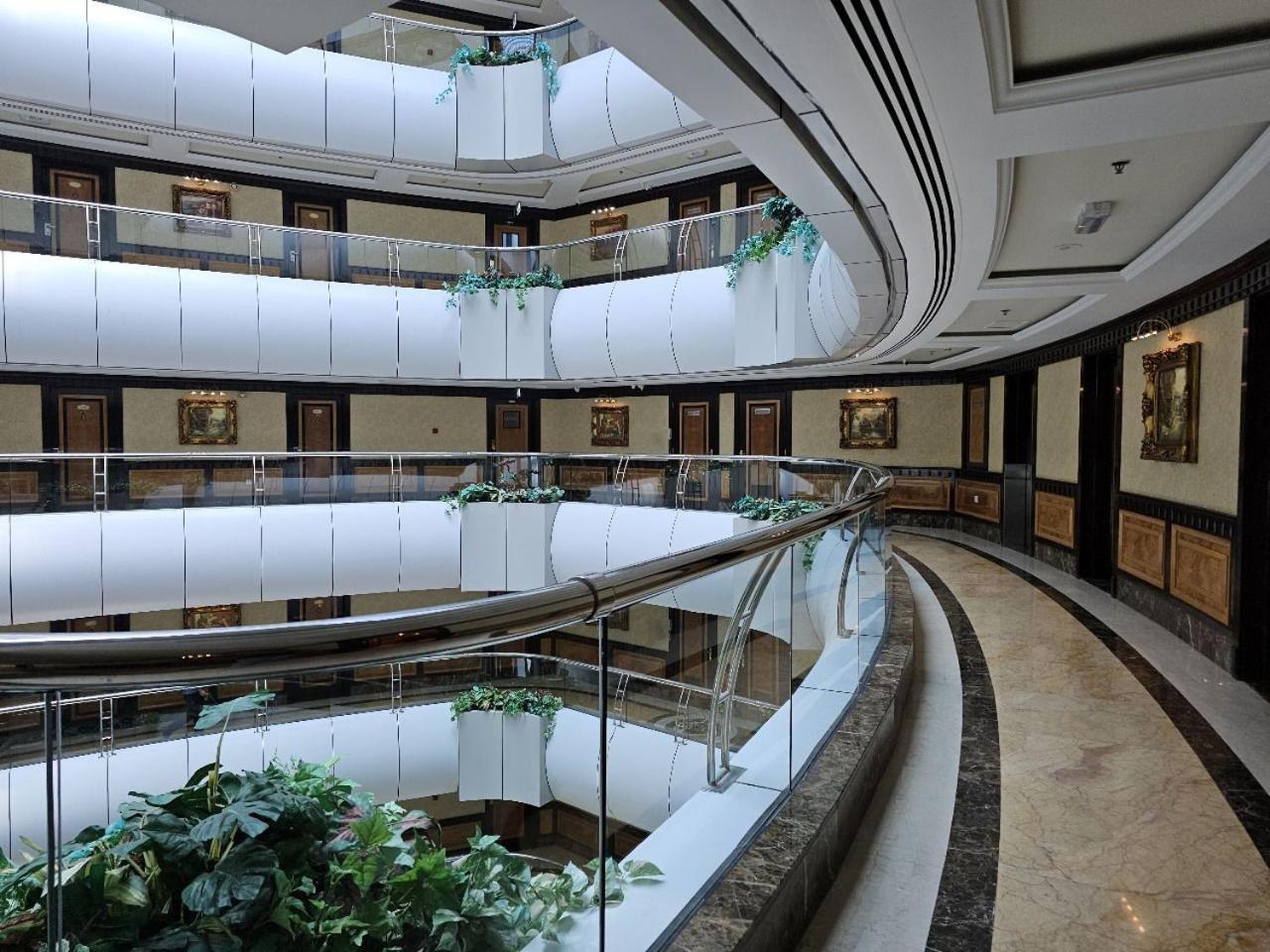 Royal Concorde Hotel & Suite Dubaï Extérieur photo