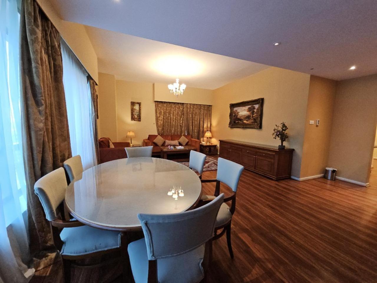Royal Concorde Hotel & Suite Dubaï Extérieur photo